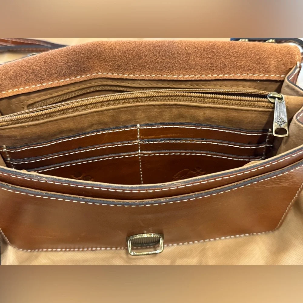 Patricia Nash Laurentina Crossbody - Picture 6 of 12